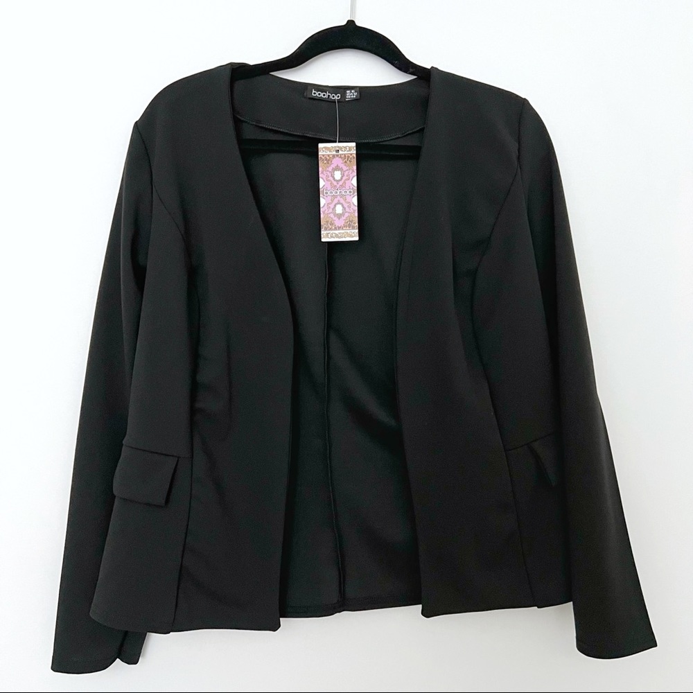 BOOHOO - Collarless Open Front Fitted Blazer